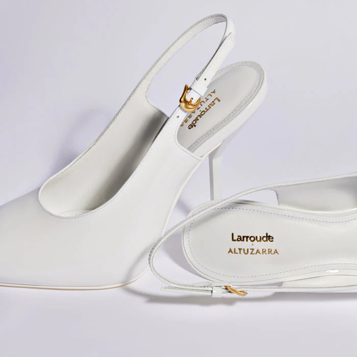 Larroudé x Altuzarra Pump In White Patent Leather - Image 8